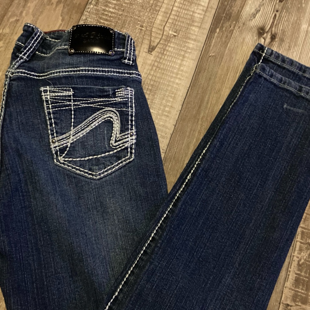 Skinny Red Rivet Jeans Sz. 9